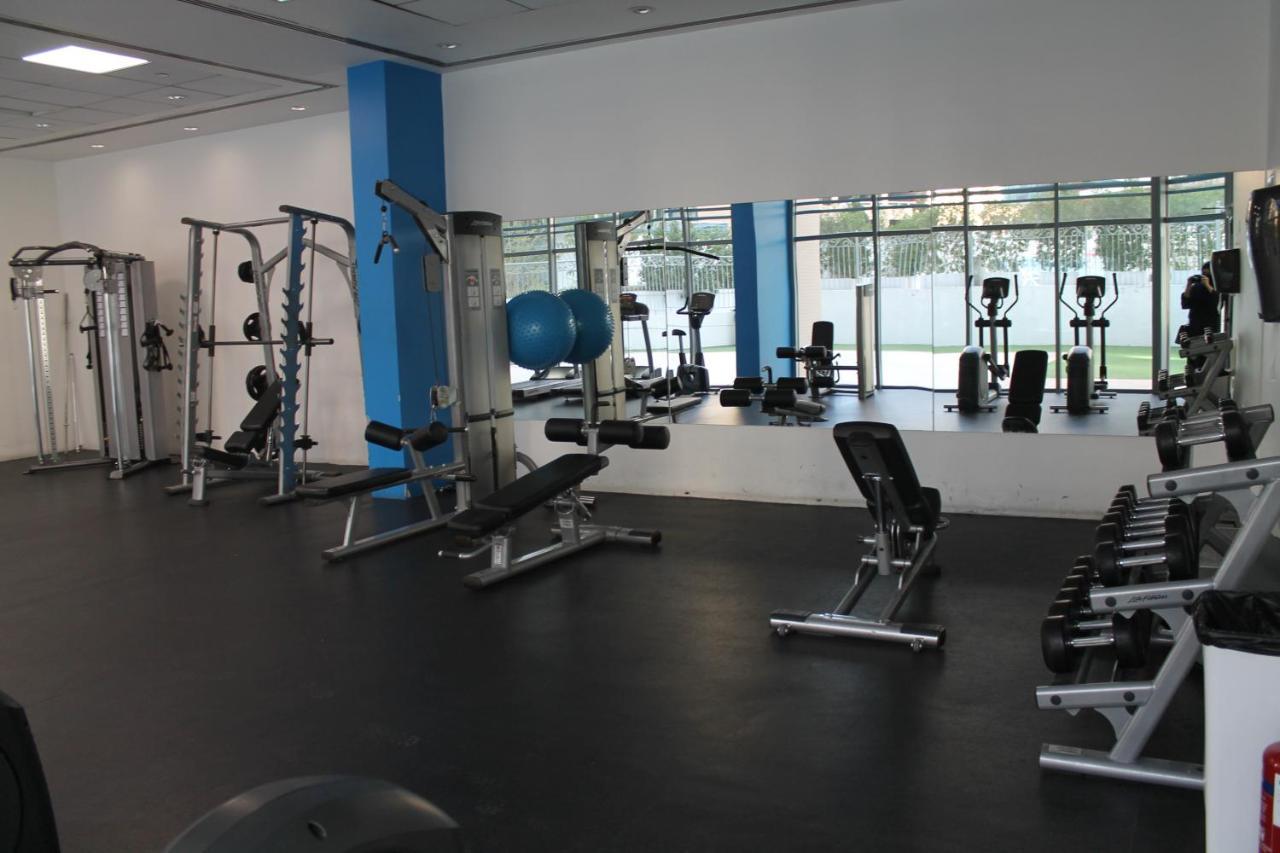Newly Furnished One Bedroom Apartment Next To Metro & Beach In Marina Residence Dubai Dış mekan fotoğraf